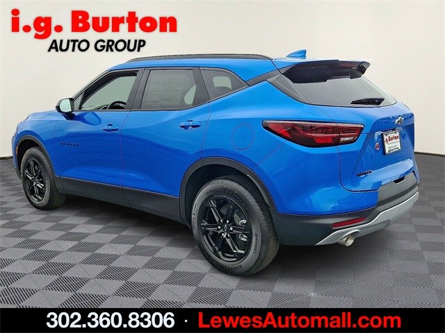 2025 Chevrolet Blazer 2LT photo 3