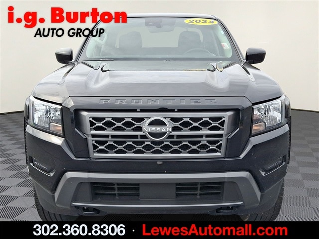 Used 2024 Nissan Frontier SV with VIN 1N6ED1EK6RN668263 for sale in Milford, DE