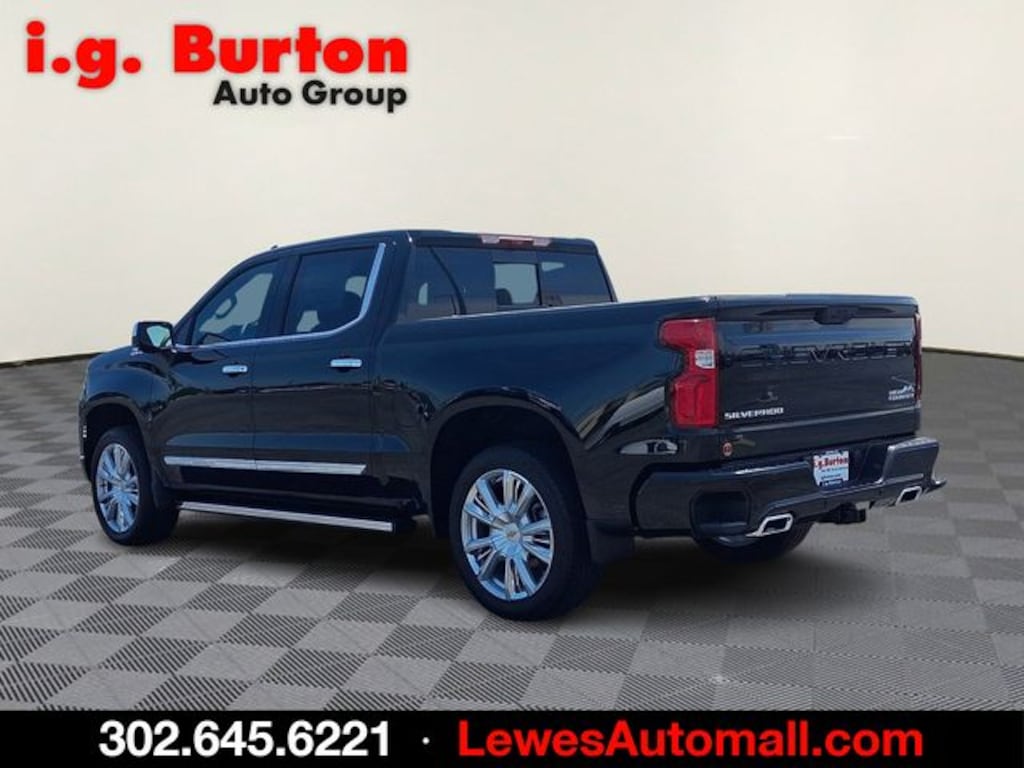 New 2026 Chevrolet Silverado 1500 High Country Truck Crew Cab