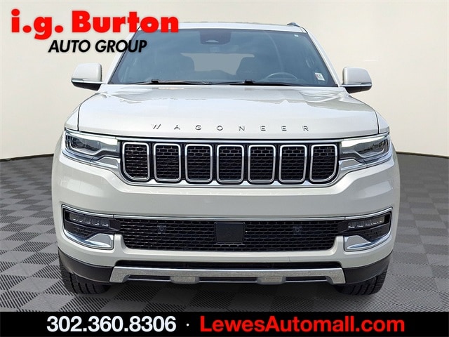 Used 2022 Jeep Wagoneer Series III with VIN 1C4SJVDT5NS135610 for sale in Milford, DE