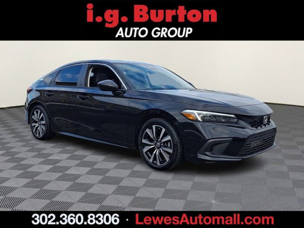 Used 2024 Honda Civic EX-L Hatchback