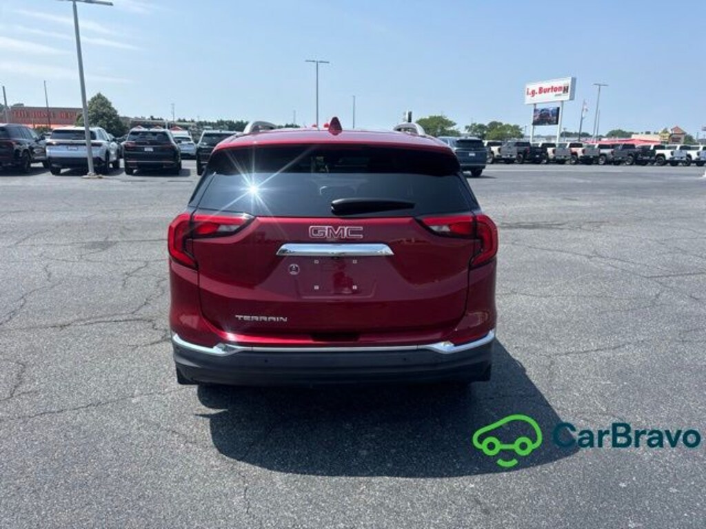 Used 2021 GMC Terrain SLT SUV