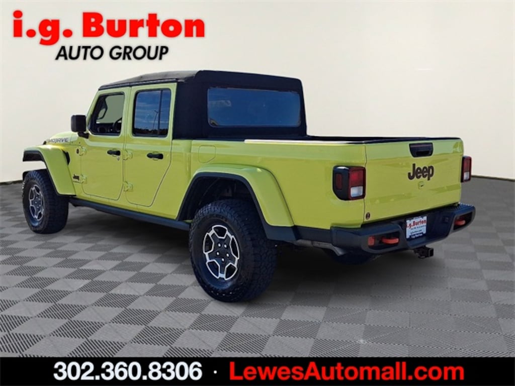 Used 2023 Jeep Gladiator Mojave Truck Crew Cab