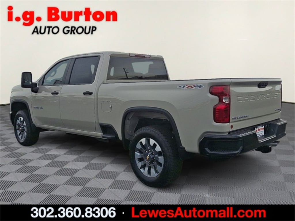 New 2026 Chevrolet Silverado 2500 HD Custom Truck Crew Cab
