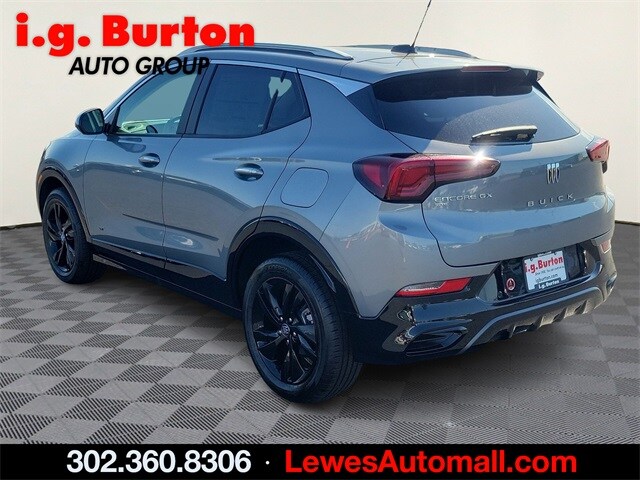 2025 Buick Encore GX Sport Touring photo 3