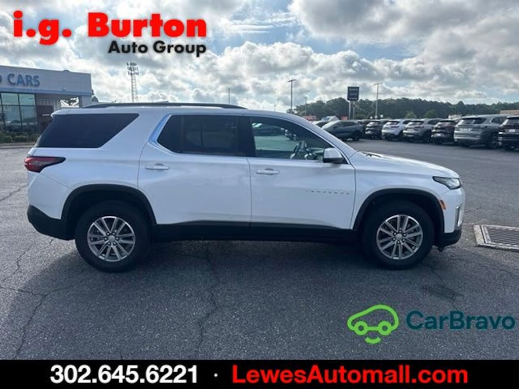 Used 2023 Chevrolet Traverse LT Cloth w/1LT SUV