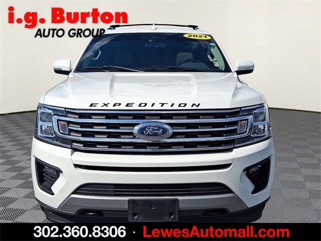 2021 Ford Expedition XLT photo 2