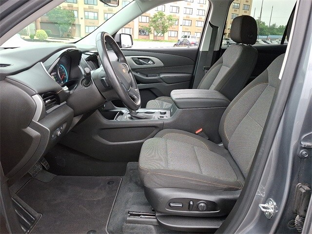 Image 15 of 2021 Chevrolet Traverse