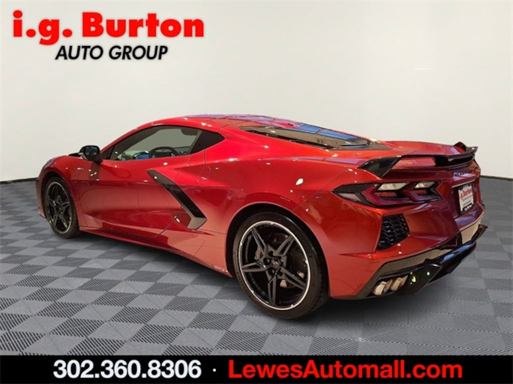 Used 2024 Chevrolet Corvette Stingray w/2LT Coupe