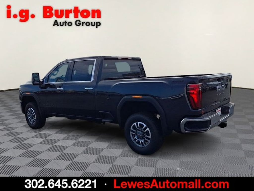 New 2026 GMC Sierra 2500 HD SLT Truck Crew Cab