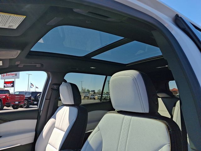 2026 Chevrolet Traverse High Country - Photo 11