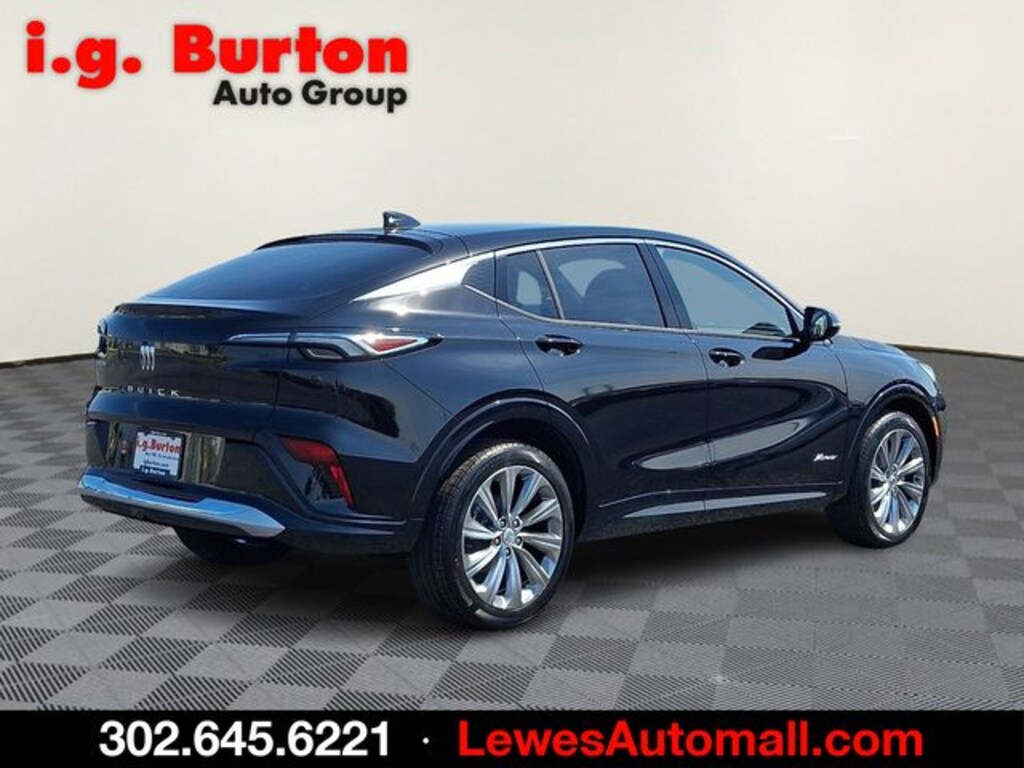 New 2026 Buick Envista Avenir SUV