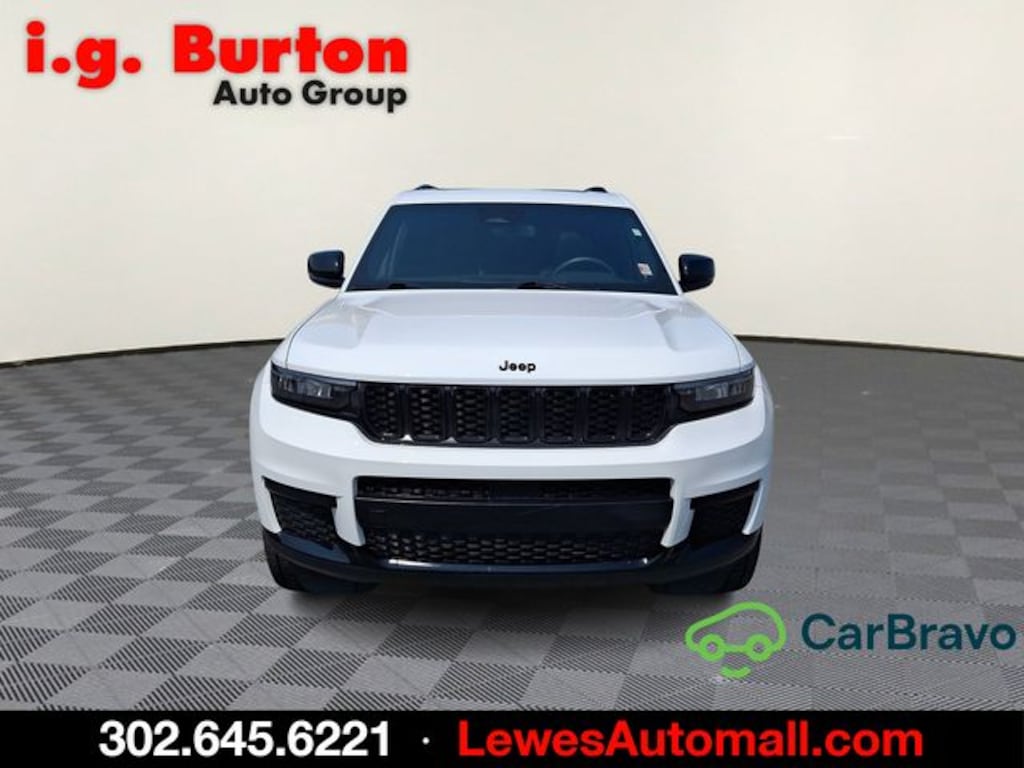 Used 2023 Jeep Grand Cherokee L Laredo SUV