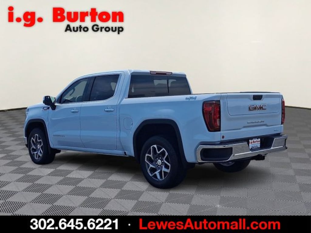 New 2026 GMC Sierra 1500 SLT Truck Crew Cab
