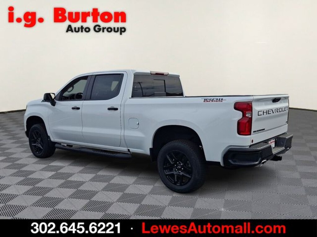 New 2026 Chevrolet Silverado 1500 LT Trail Boss Truck Crew Cab