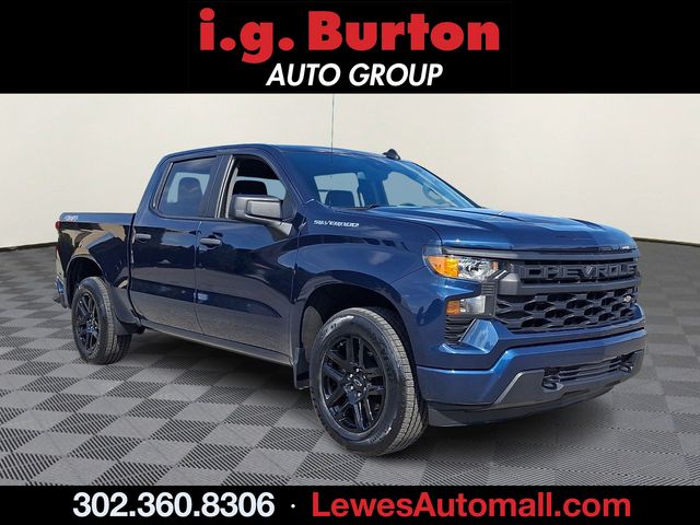 Blue Metallic 2022 Chevrolet Silverado 1500 Custom Crew Cab 4WD Pickup Truck Four-Wheel Drive 8-Speed Automatic