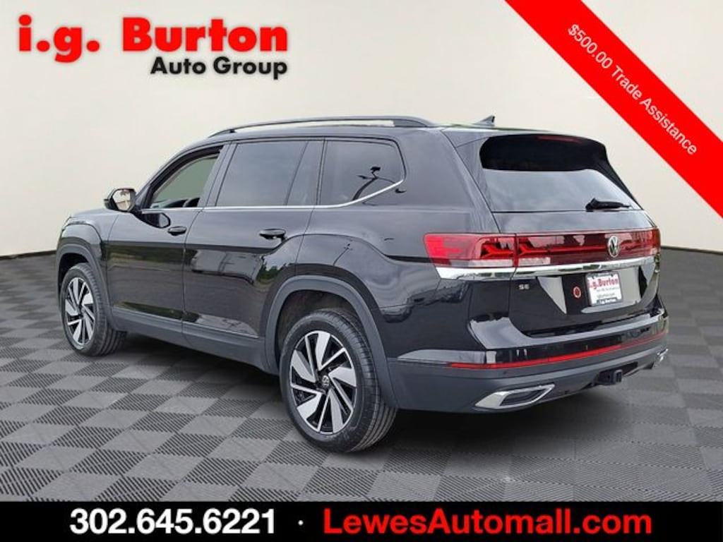 Used 2025 Volkswagen Atlas 2.0T SE w/Technology SUV