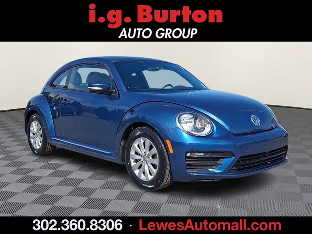 Silk Blue 2019 Volkswagen Beetle 2.0T S Hatchback FWD Hatchback Front-Wheel Drive 6-Speed Automatic