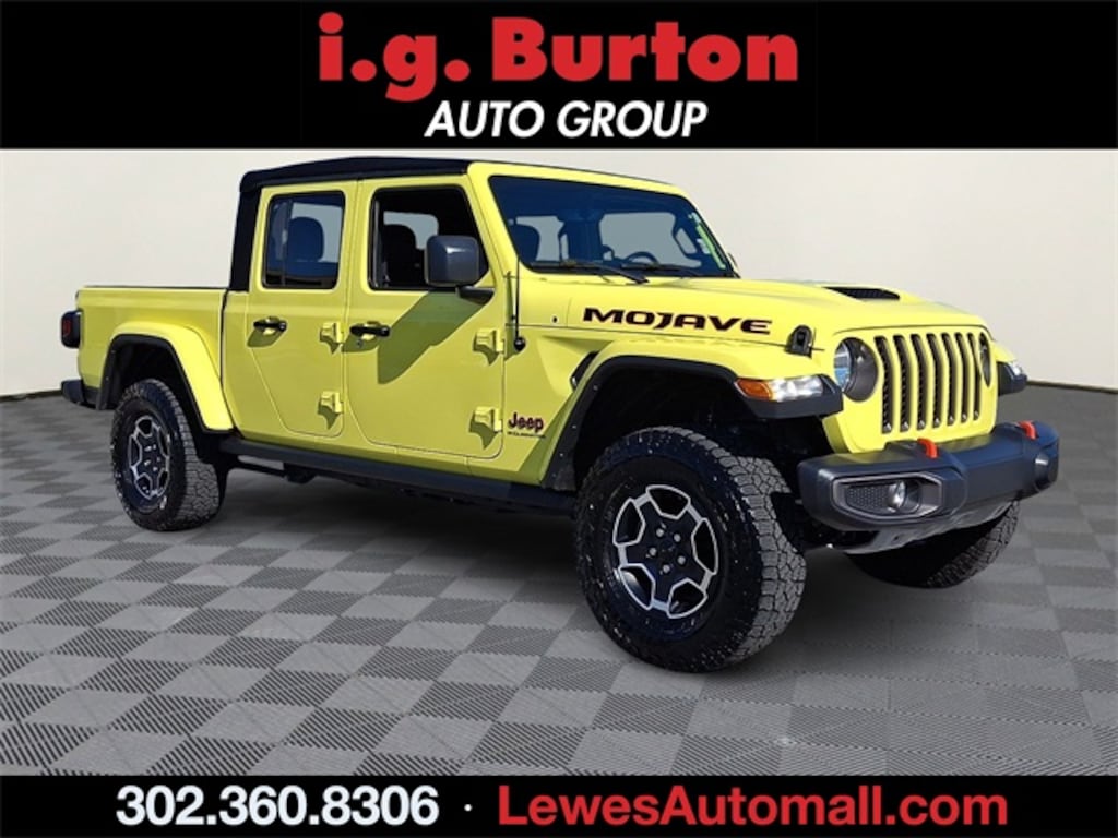Used 2023 Jeep Gladiator Mojave Truck Crew Cab