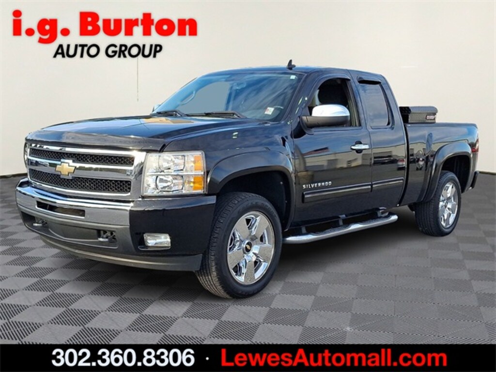 Used 2011 Chevrolet Silverado 1500 LT Truck Extended Cab