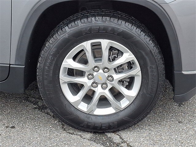 Image 8 of 2021 Chevrolet Traverse