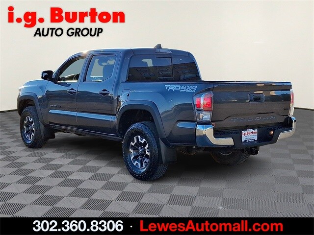 2022 Toyota Tacoma 4x4 SR Double Cab V6 photo 4
