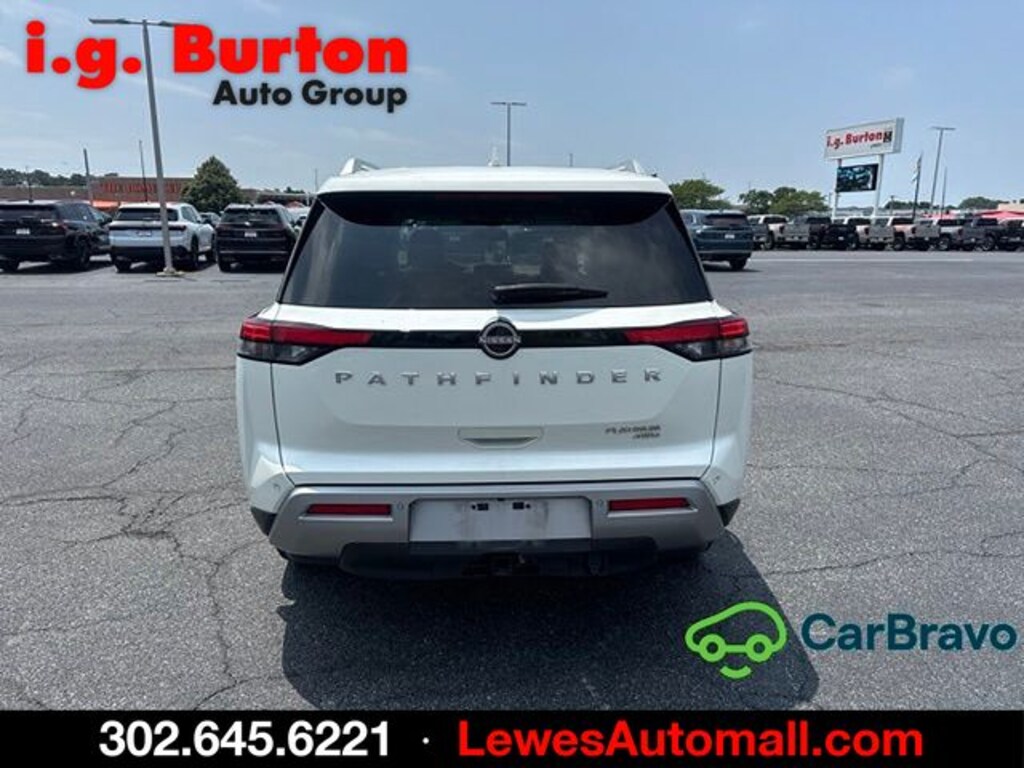 Used 2022 Nissan Pathfinder Platinum SUV