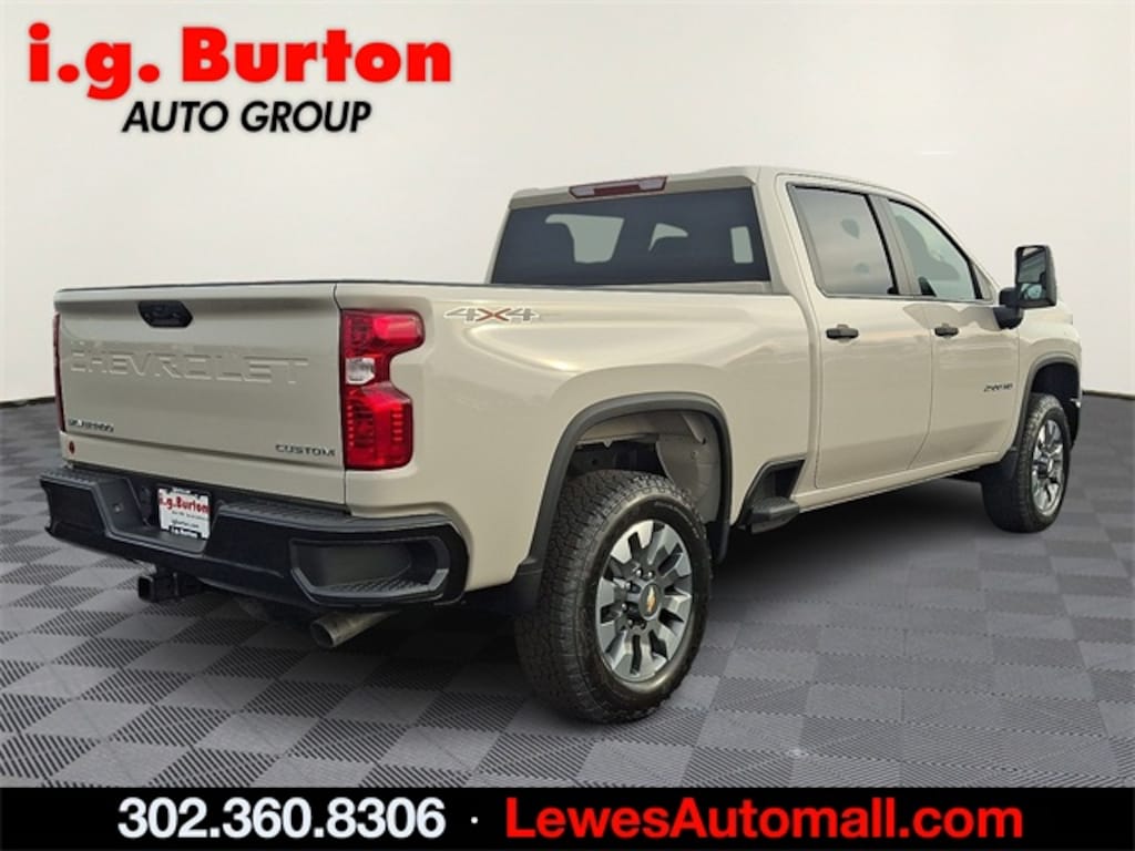 New 2026 Chevrolet Silverado 2500 HD Custom Truck Crew Cab