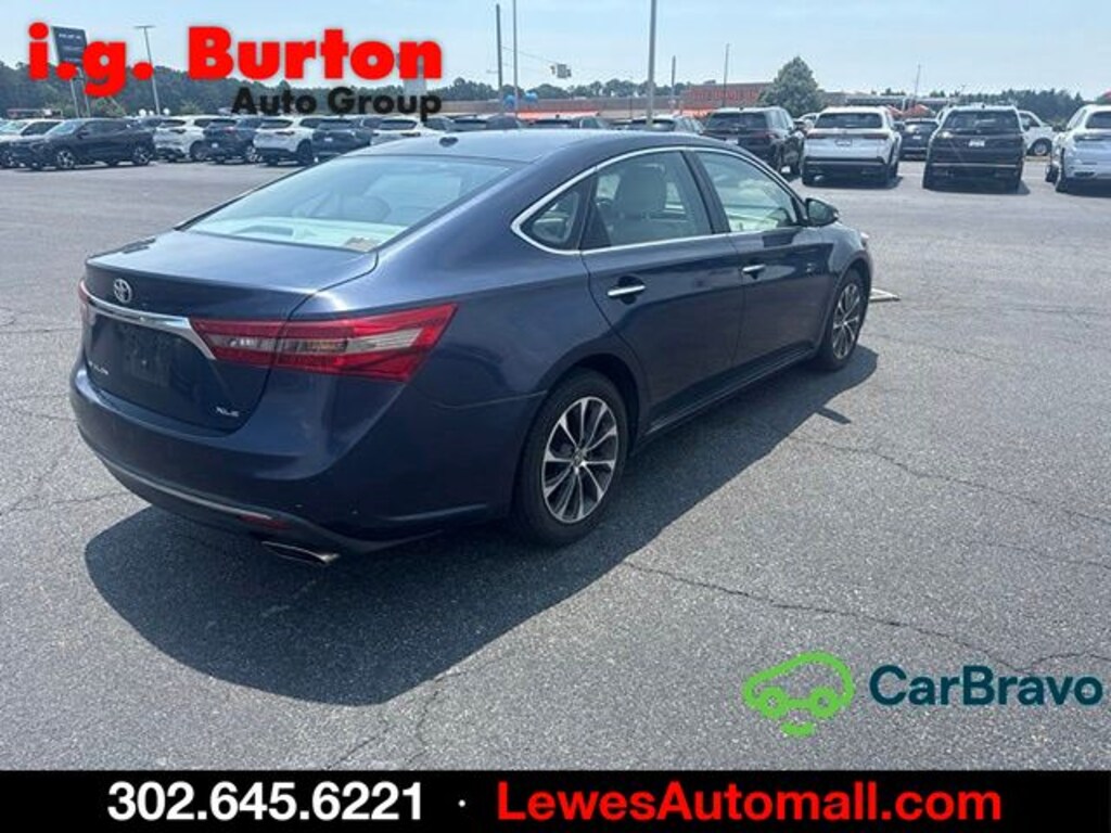 Used 2016 Toyota Avalon XLE Premium Sedan