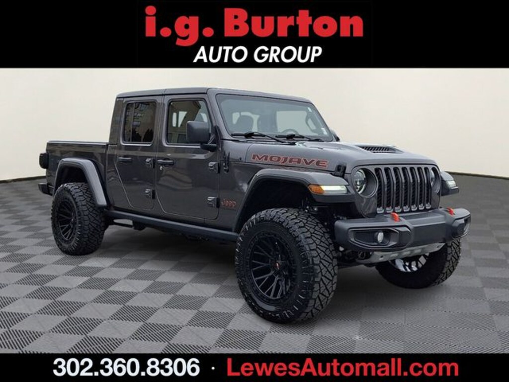 Used 2023 Jeep Gladiator Mojave Truck Crew Cab