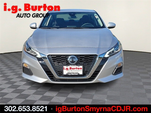 Used 2022 Nissan Altima SV with VIN 1N4BL4DV2NN404205 for sale in Smyrna, DE