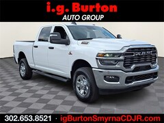 2025 Ram 2500 TRADESMAN CREW CAB 4X4 6'4 BOX Pickup