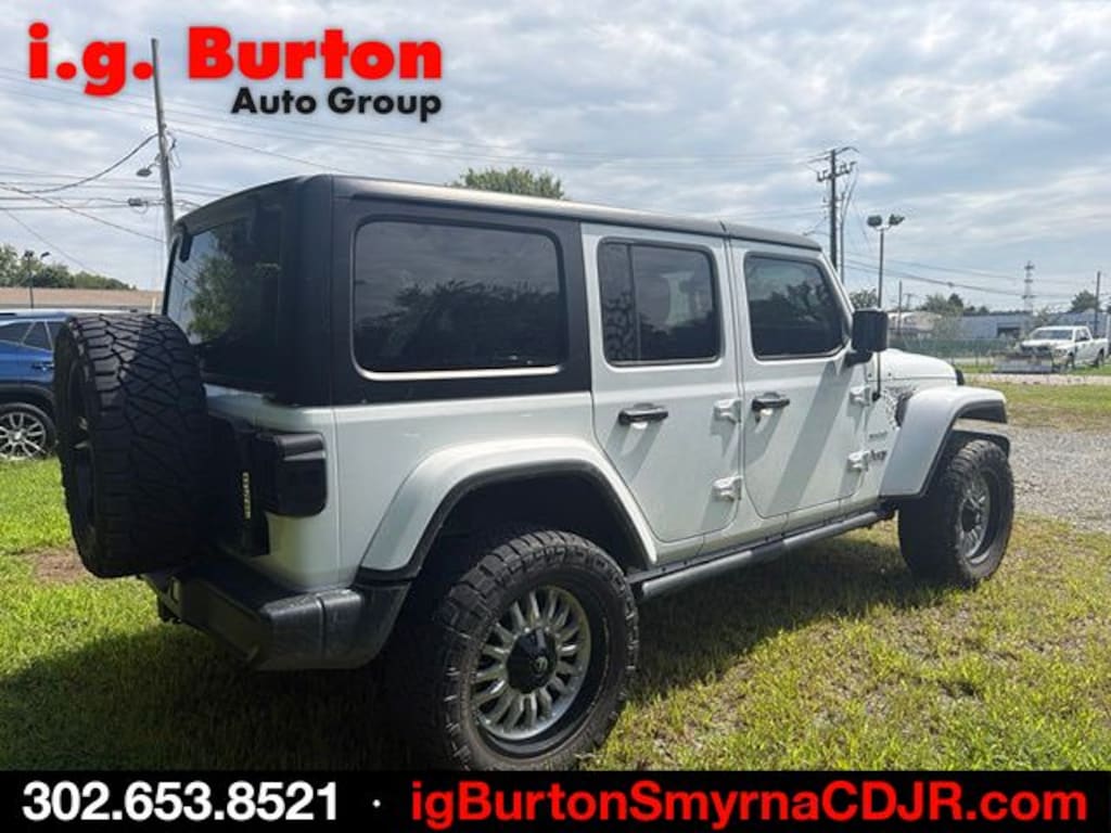 Used 2022 Jeep Wrangler Unlimited Sahara SUV