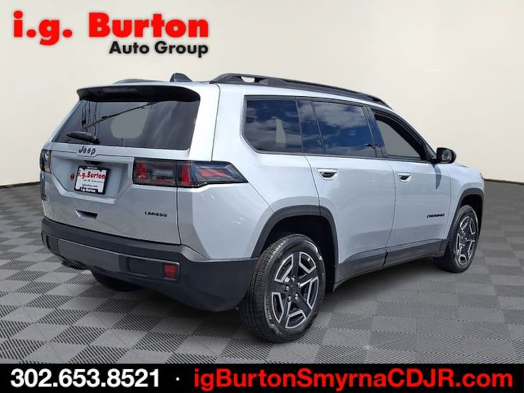 New 2026 Jeep Cherokee LAREDO 4X4 Sport Utility