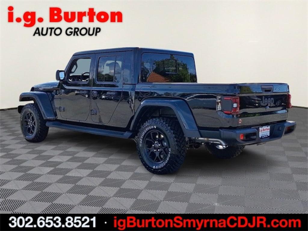 New 2025 Jeep Gladiator HIGH TIDE 4X4 Pickup