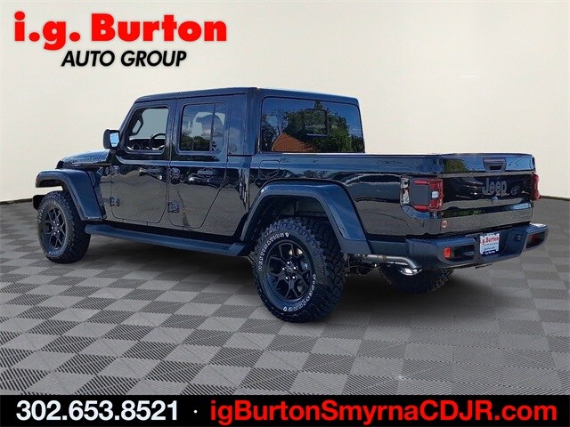 2025 Jeep Gladiator Sport photo 3