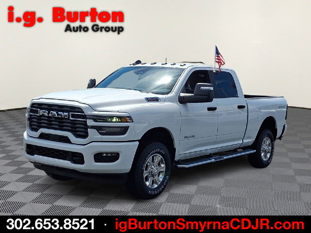 New 2026 Ram 2500 BIG HORN CREW CAB 4X4 6'4 BOX Pickup