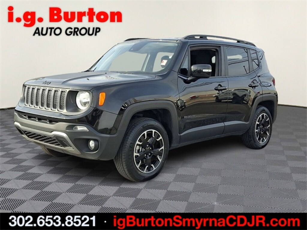 Used 2023 Jeep Renegade Latitude SUV