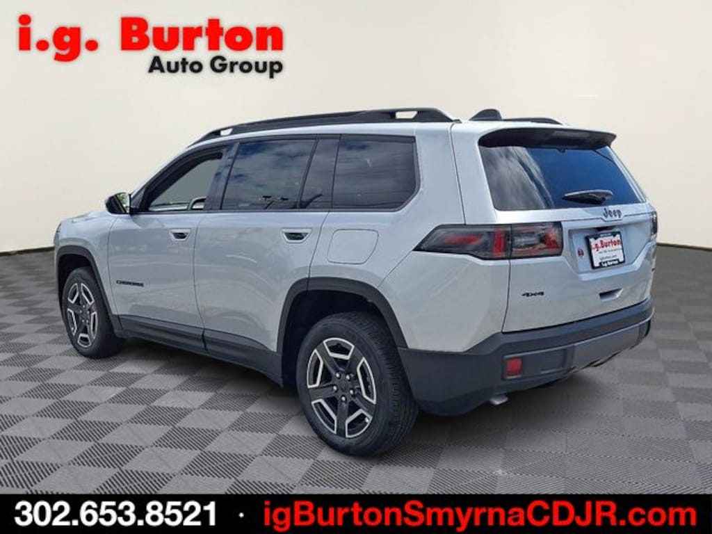 New 2026 Jeep Cherokee LAREDO 4X4 Sport Utility