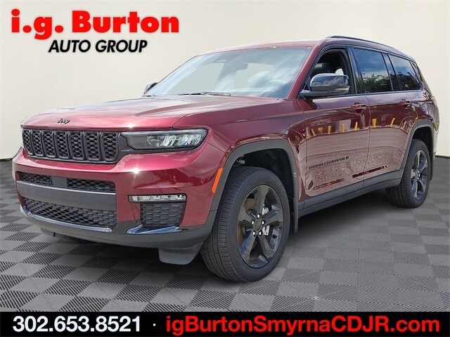 2025 Jeep Grand Cherokee Limited photo 2