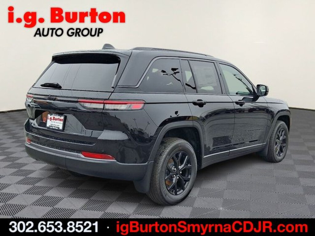 New 2026 Jeep Grand Cherokee LAREDO ALTITUDE 4X4 Sport Utility