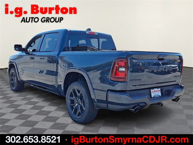 2026 Ram 1500 Laramie photo 3