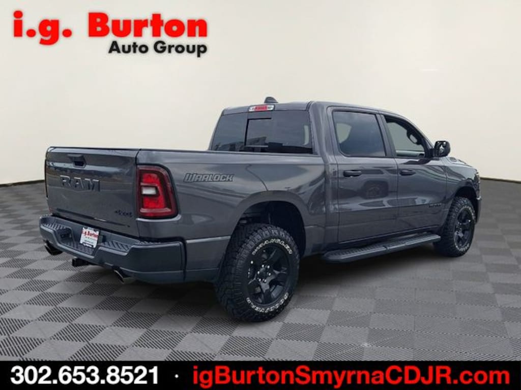 New 2026 Ram 1500 WARLOCK CREW CAB 4X4 5'7 BOX Pickup