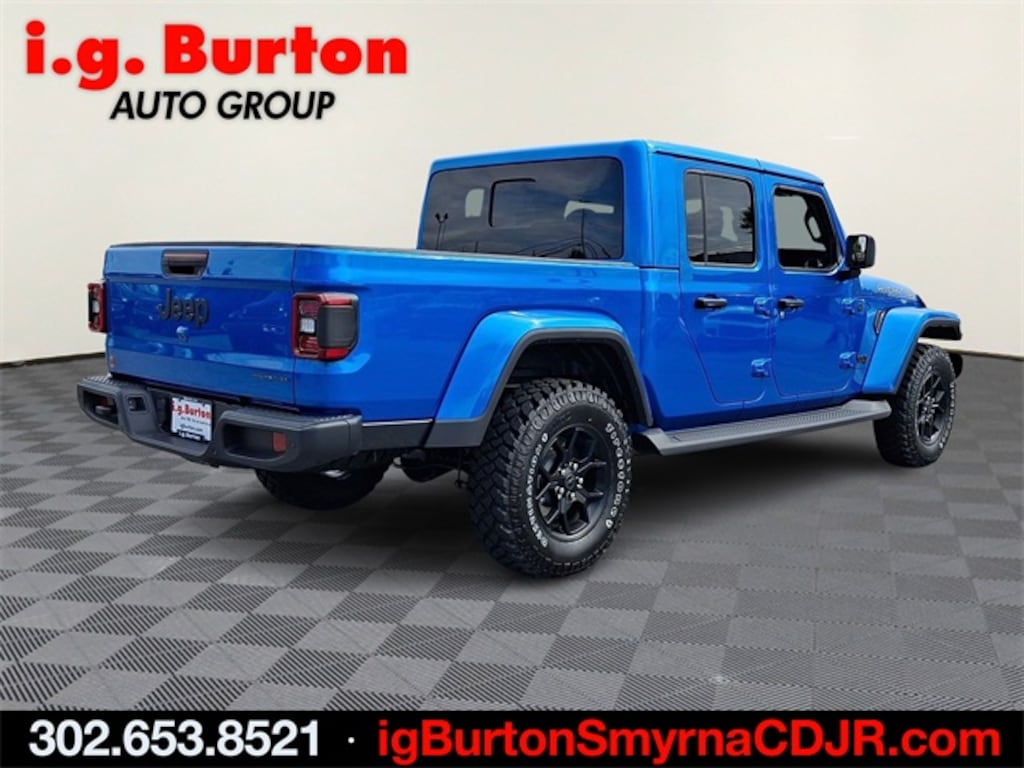 New 2025 Jeep Gladiator HIGH TIDE 4X4 Pickup