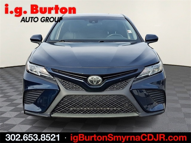 Used 2019 Toyota Camry SE with VIN 4T1B11HK7KU697983 for sale in Smyrna, DE
