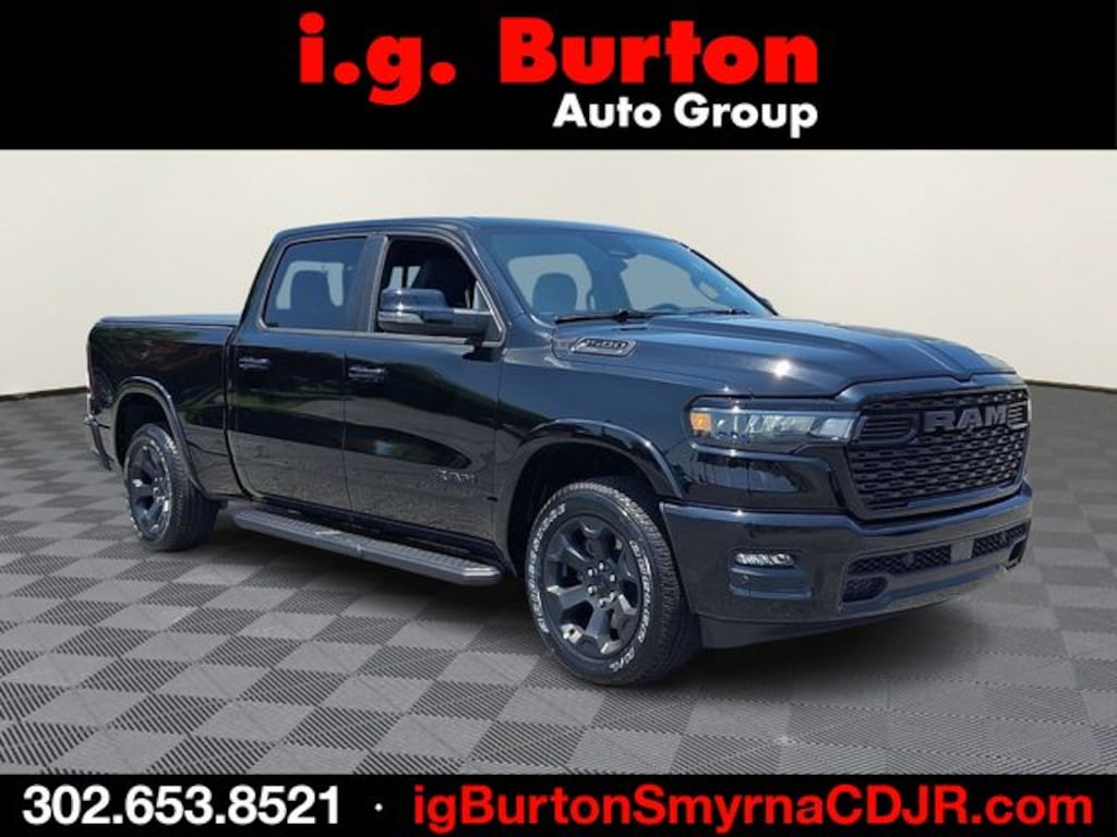 New 2026 Ram 1500 BIG HORN CREW CAB 4X4 6'4 BOX Pickup