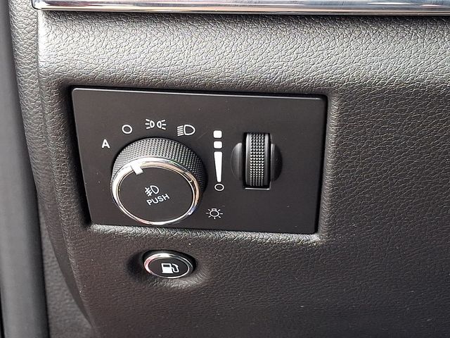 2021 Jeep Grand Cherokee Limited - Photo 24