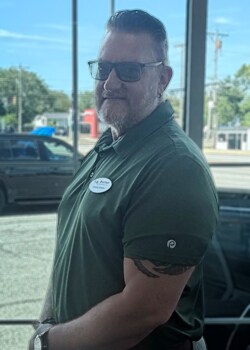 Staff member James Maslin from ID_b468f2f40f2d