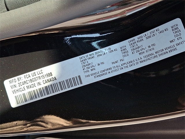 2026 Chrysler Pacifica Select - Photo 17