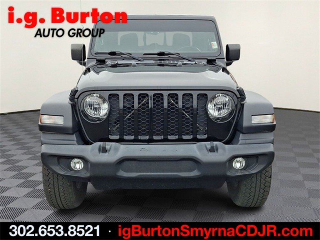 Used 2020 Jeep Gladiator Sport Truck Crew Cab